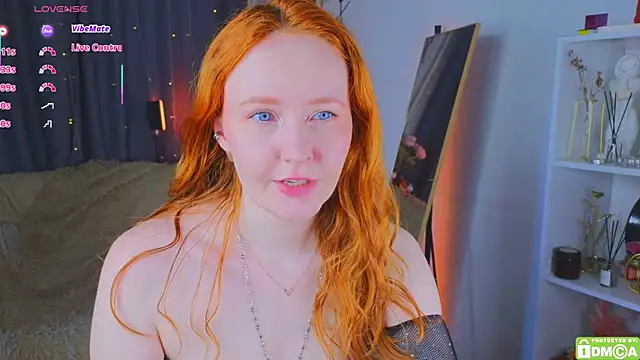 Snapshot of JoyceJones chatting on 22, 7, 2026 JoyceJones online show from 22, 7, 2026