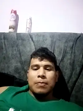 Snapshot of Oscariin96 chatting on 7, 3, 2026 Oscariin96 online show from 7, 3, 2026