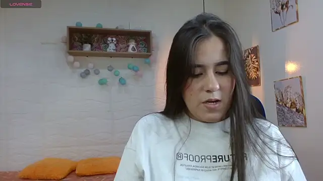 tulunaroja online show from 7, 11, 2025