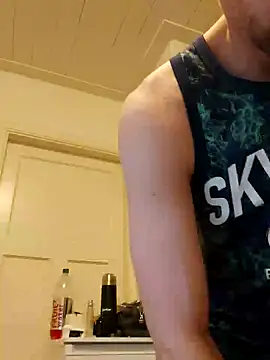 ijustwannafuckyou6969 online show from 12, 2, 2026