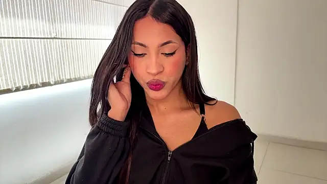 clara evanss s online show from 22, 2, 2026