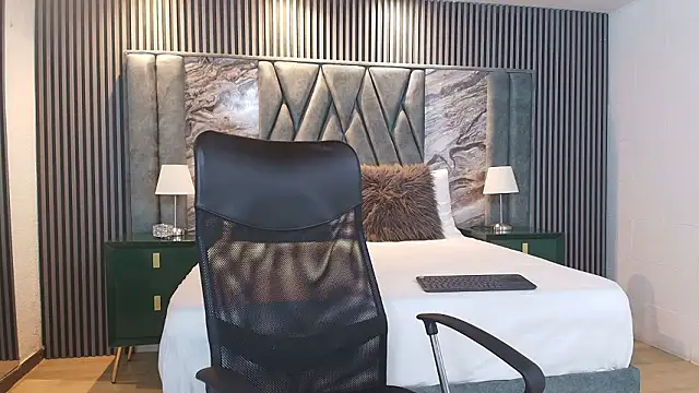 Michael blue online show from 5, 3, 2026