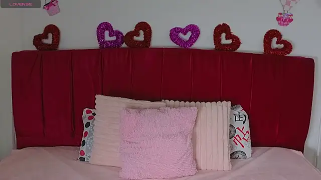 cuteeimy online show from 12, 5, 2026