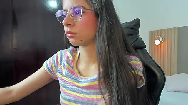 carlina 15 online show from 16, 2, 2026