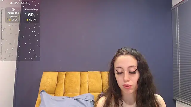 KendraaSimons online show from 1, 11, 2025