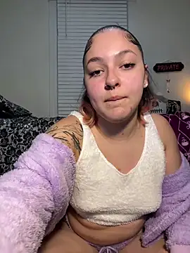 Snapshot of babykalirose chatting on 8, 2, 2026 babykalirose online show from 8, 2, 2026