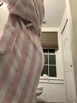 Snapshot of babykalirose chatting on 17, 2, 2026 babykalirose online show from 17, 2, 2026