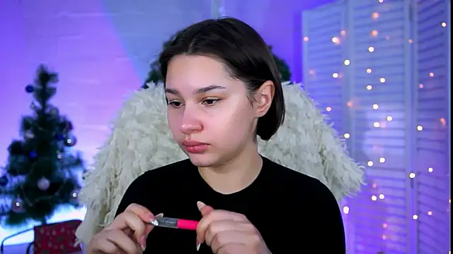 KimClarks  online show from 15, 1, 2026