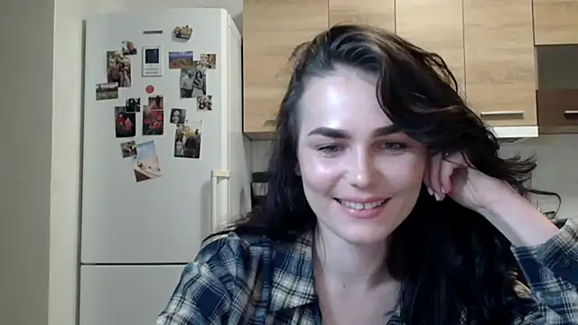Snapshot of Silviaa_a chatting on 29, 9, 2025 Silviaa a online show from 29, 9, 2025