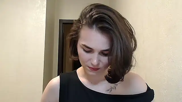 Snapshot of Silviaa_a chatting on 7, 6, 2026 Silviaa a online show from 7, 6, 2026