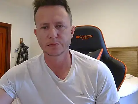 TroyDieselXXX online show from 31, 3, 2026