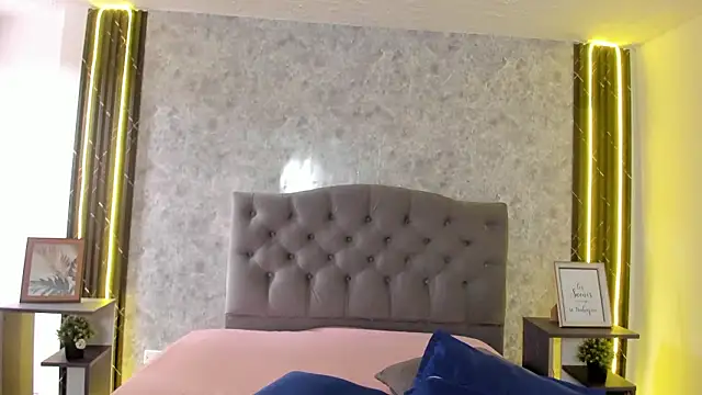 GiannaSlimJB online show from 13, 2, 2026