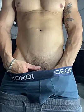 MR MUSCLE online show from 20, 12, 2025