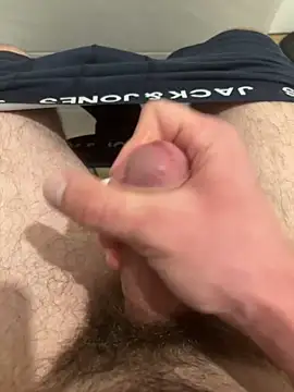 hugehairycock 98 online show from 3, 10, 2025