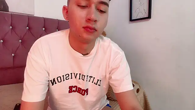 Snapshot of nicoo_2036 chatting on 9, 9, 2025 nicoo 2036 online show from 9, 9, 2025
