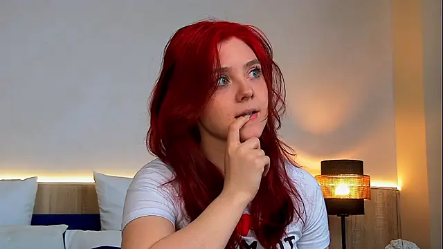 Snapshot of Nora__Ray chatting on 7, 5, 2026 Nora Ray online show from 7, 5, 2026