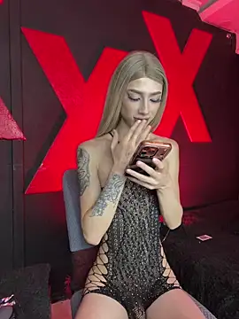 abrilbigcock online show from 13, 4, 2026