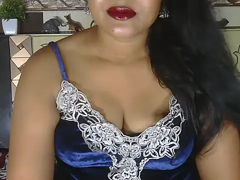 Snapshot of hotee_bhabi chatting on 18, 6, 2026 hotee bhabi online show from 18, 6, 2026