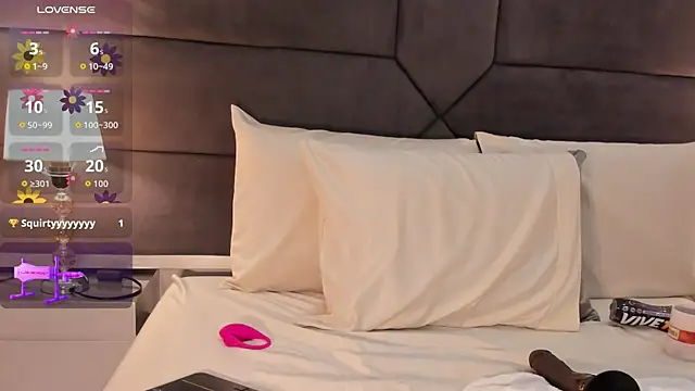 Snapshot of franceska_milf chatting on 22, 9, 2025 franceska milf online show from 22, 9, 2025