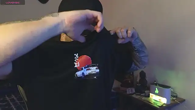 Ades Lowe online show from 19, 2, 2026