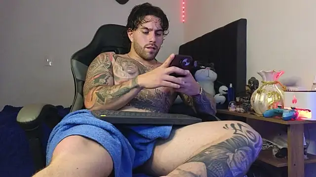 Ades Lowe online show from 8, 4, 2026