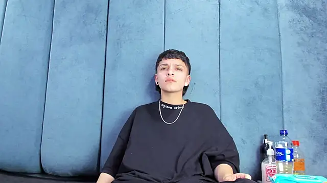 Megan Thompson  online show from 14, 3, 2026