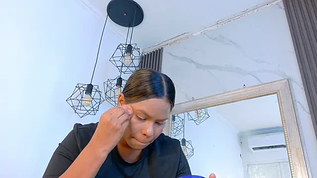 Snapshot of keyla_mejia chatting on 20, 6, 2026 keyla mejia online show from 20, 6, 2026