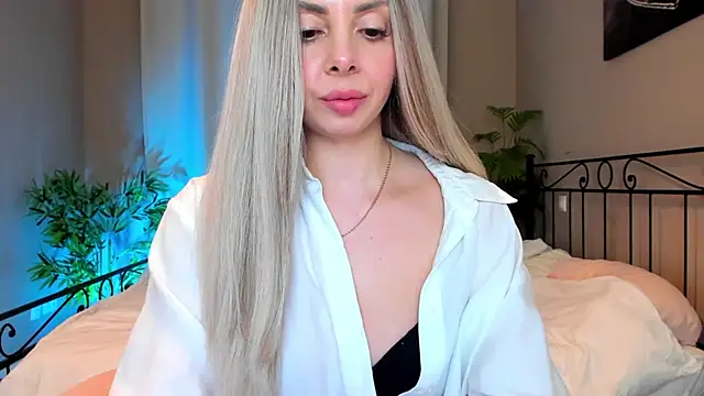 VelvetEliza online show from 14, 3, 2026