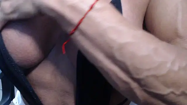 Stronggsexy online show from 3, 2, 2026