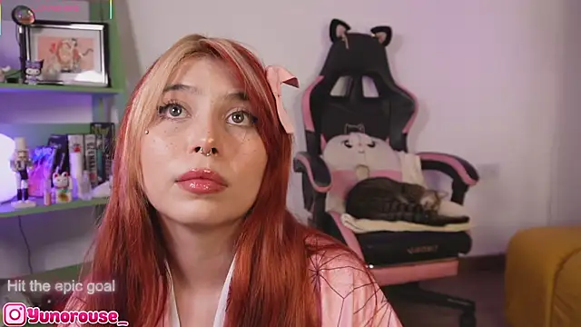 YunoRose  online show from 18, 12, 2025