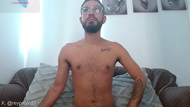 ReyPablo1 online show from 4, 12, 2025