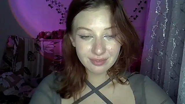 Lily Ember online show from 30, 11, 2025