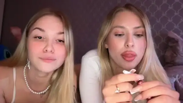 ChristyMarshall online show from 13, 11, 2025