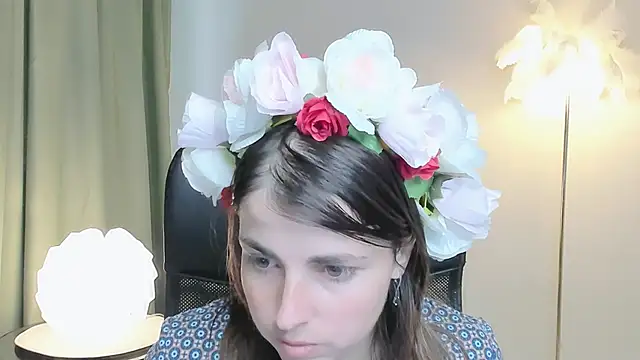 MartaEdams online show from 1, 10, 2025