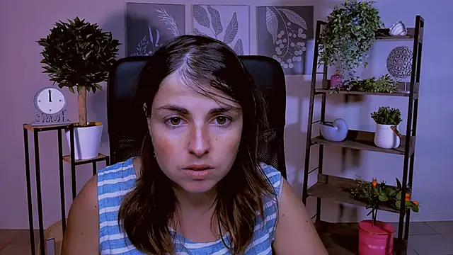 MartaEdams online show from 17, 10, 2025