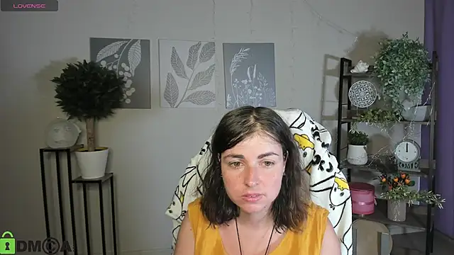 Snapshot of MartaEdams chatting on 13, 7, 2026 MartaEdams online show from 13, 7, 2026