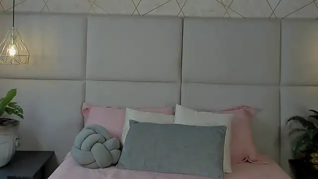 Snapshot of SamayRyann chatting on 16, 5, 2026 SamayRyann online show from 16, 5, 2026