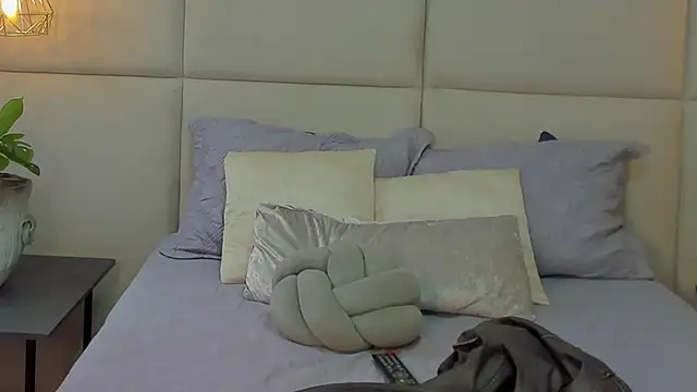 Snapshot of SamayRyann chatting on 12, 6, 2026 SamayRyann online show from 12, 6, 2026