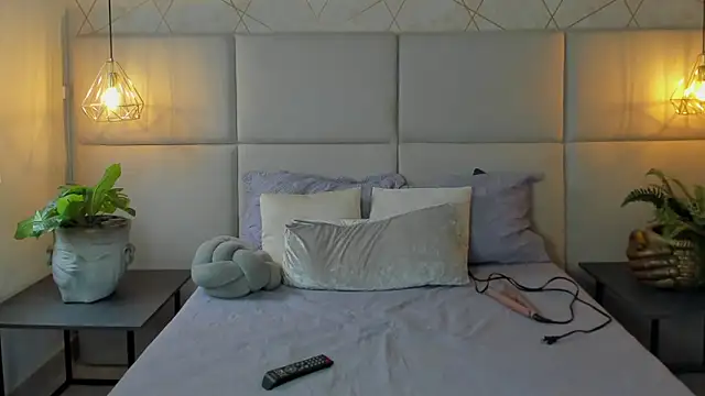 Snapshot of SamayRyann chatting on 13, 6, 2026 SamayRyann online show from 13, 6, 2026