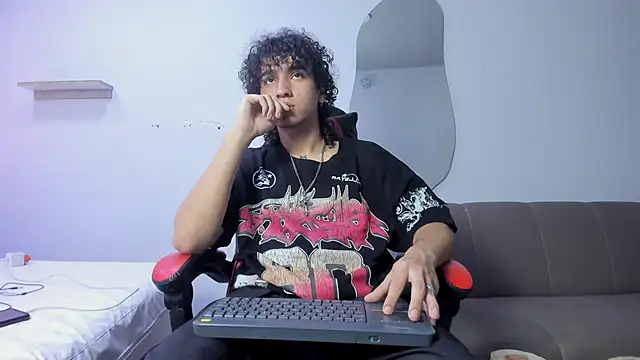 JackesTaylor online show from 7, 4, 2026