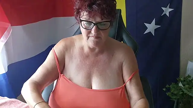 -Curvy- online show from 23, 6, 2026