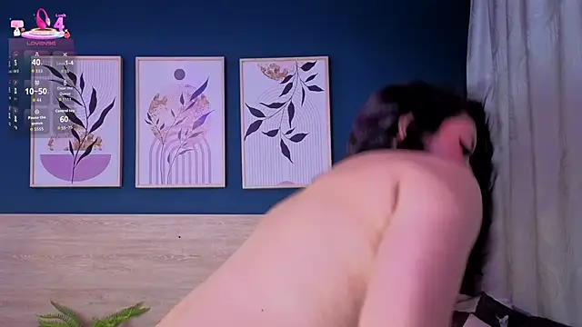 SarahMiler  online show from 5, 2, 2026