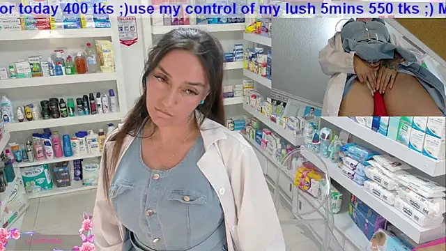 Snapshot of swmilena_hot_ chatting on 12, 11, 2025 swmilena hot online show from 12, 11, 2025