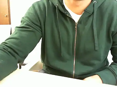 Snapshot of PC_boy_slv chatting on 18, 10, 2025 PC boy slv online show from 18, 10, 2025