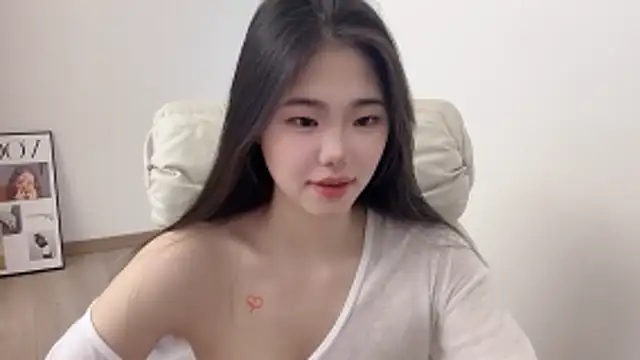 Snapshot of suki-1 chatting on 7, 3, 2026 suki-1 online show from 7, 3, 2026