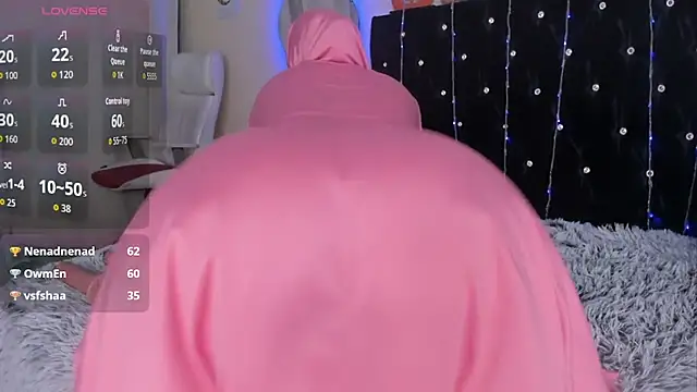 Dana-Alabi online show from 4, 11, 2025