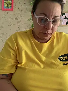 Snapshot of LupeLok chatting on 25, 7, 2026 LupeLok online show from 25, 7, 2026