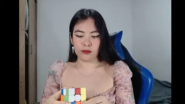 EloiseJun online show from 14, 2, 2026