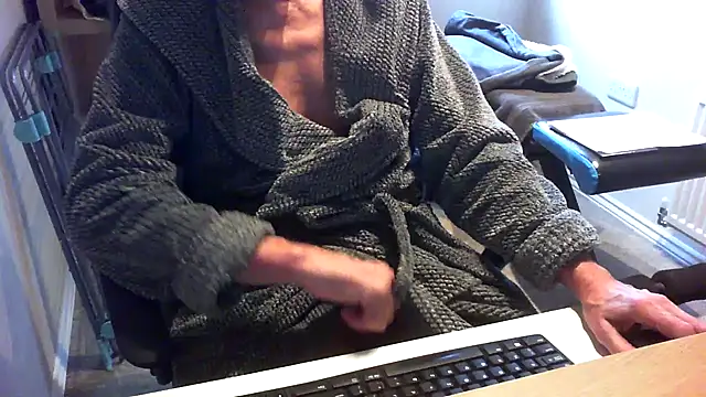 Snapshot of rogpb chatting on 13, 1, 2026 rogpb online show from 13, 1, 2026