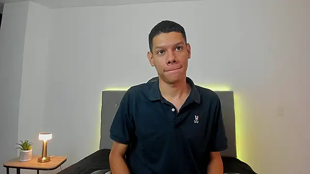 milo cruz online show from 2, 12, 2025